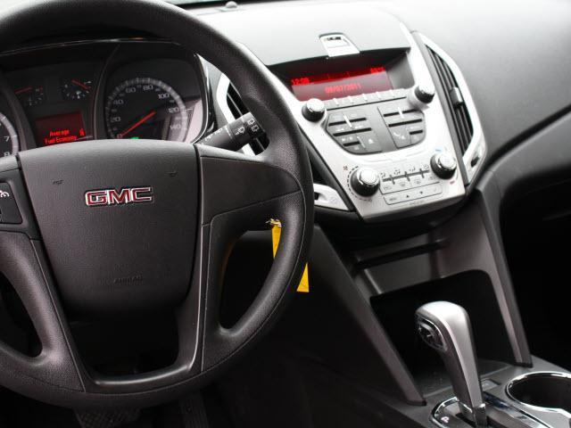 GMC Terrain 2010 photo 3