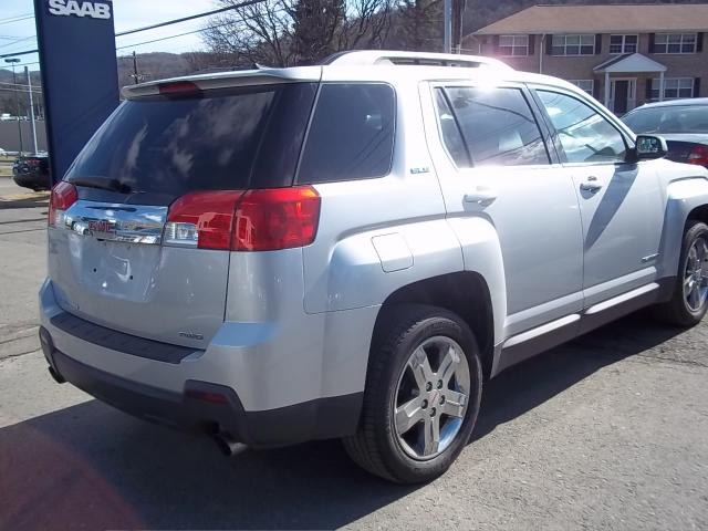 GMC Terrain 2012 photo 3