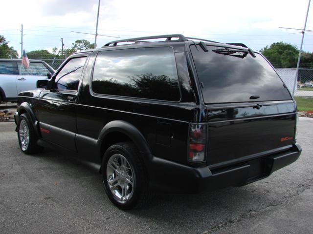 GMC Typhoon 1993 photo 1