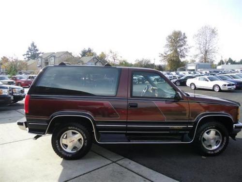 GMC Yukon 1994 photo 2