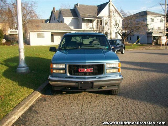 GMC Yukon 1996 photo 3