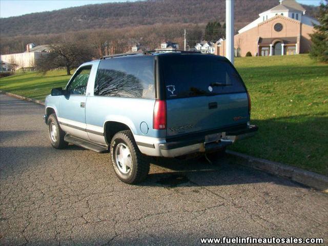 GMC Yukon 1996 photo 4