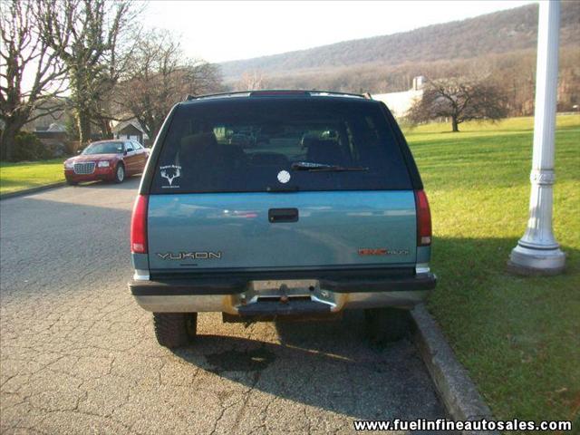 GMC Yukon 1996 photo 5