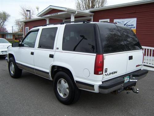 GMC Yukon 1996 photo 2