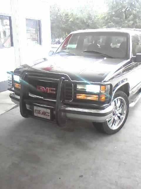 GMC Yukon 1996 photo 3