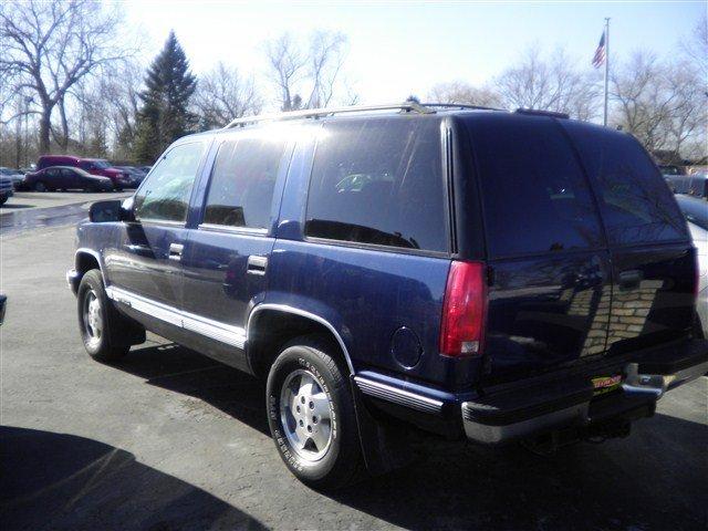 GMC Yukon 1998 photo 2