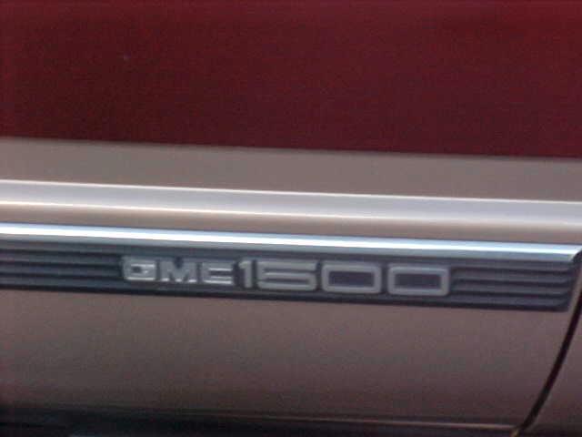 GMC Yukon 1998 photo 4