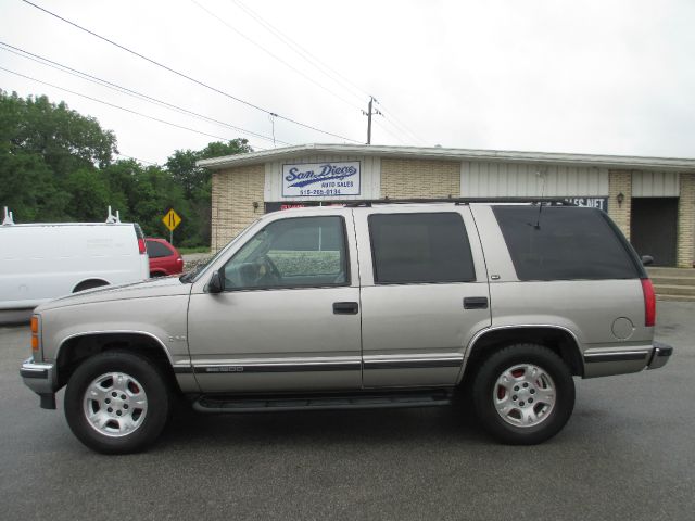 GMC Yukon 1999 photo 11