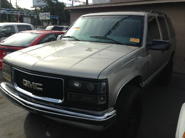 GMC Yukon 1999 photo 4