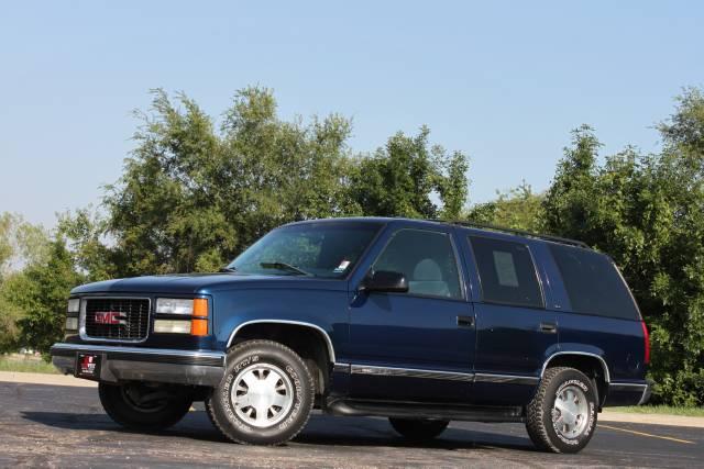 GMC Yukon 1999 photo 2