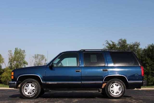 GMC Yukon 1999 photo 3