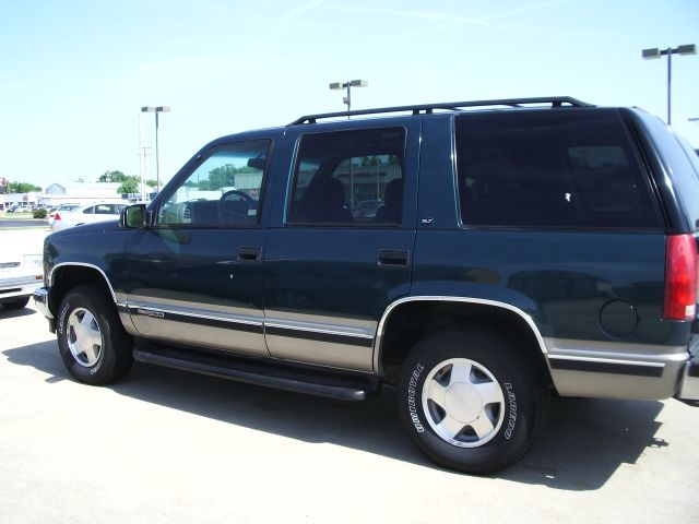 GMC Yukon 1999 photo 4