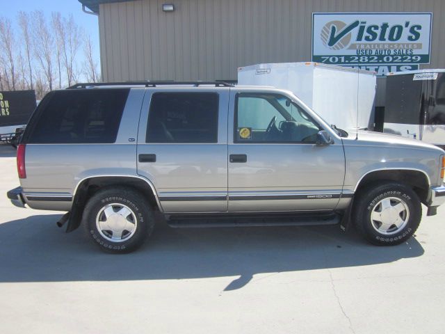 GMC Yukon 1999 photo 10