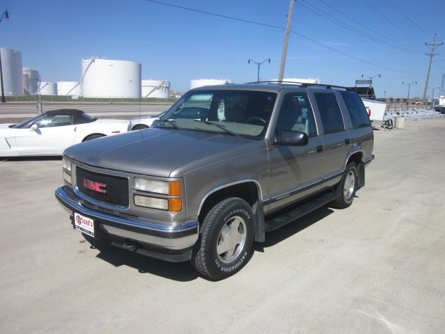 GMC Yukon 1999 photo 7