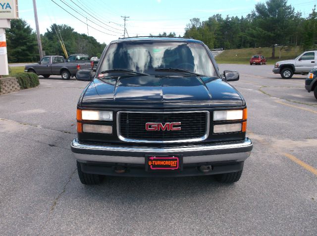 GMC Yukon 1999 photo 1