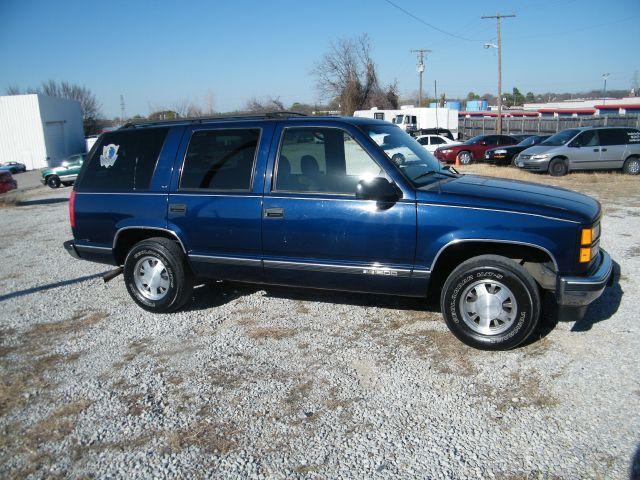 GMC Yukon 1999 photo 4