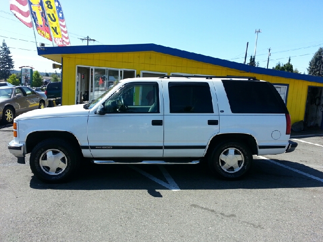 GMC Yukon 1999 photo 3