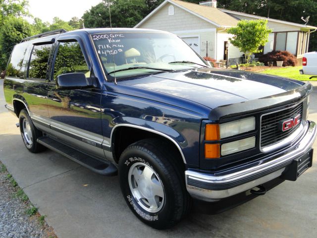 GMC Yukon 1999 photo 19