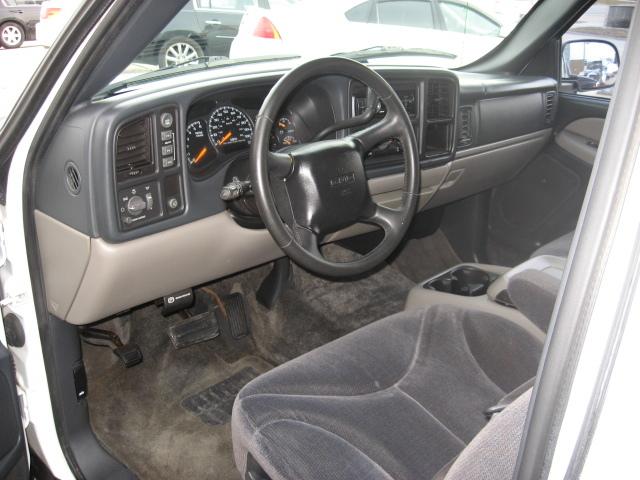 GMC Yukon 2000 photo 4