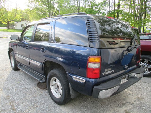 GMC Yukon 2000 photo 8