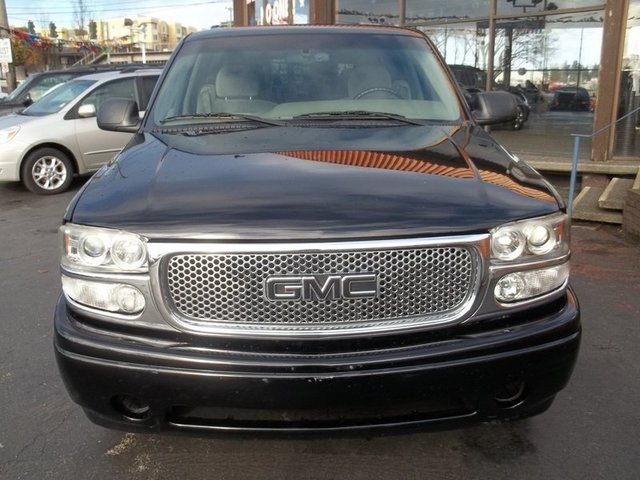 GMC Yukon 2001 photo 1