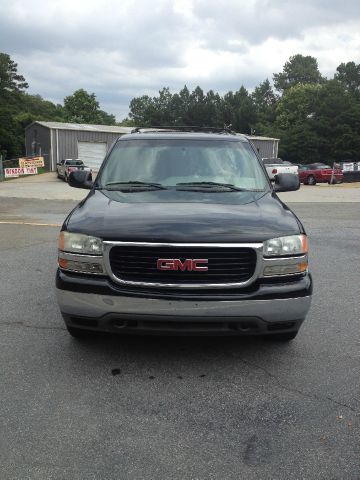 GMC Yukon 2001 photo 3