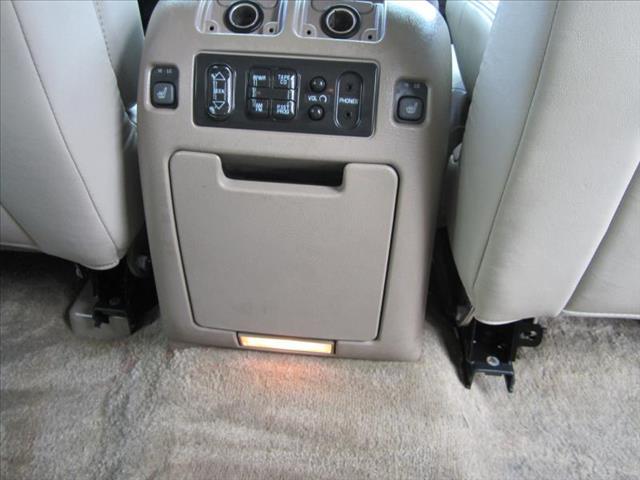 GMC Yukon 2001 photo 2