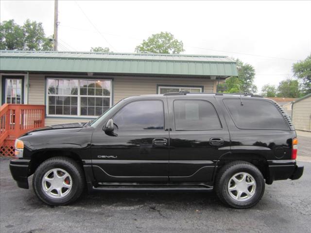 GMC Yukon 2001 photo 3