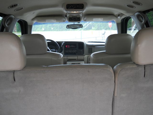 GMC Yukon 2001 photo 6