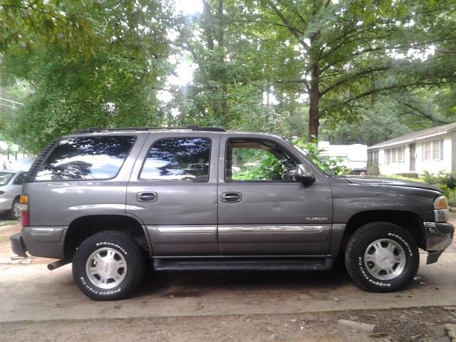 GMC Yukon 2001 photo 4