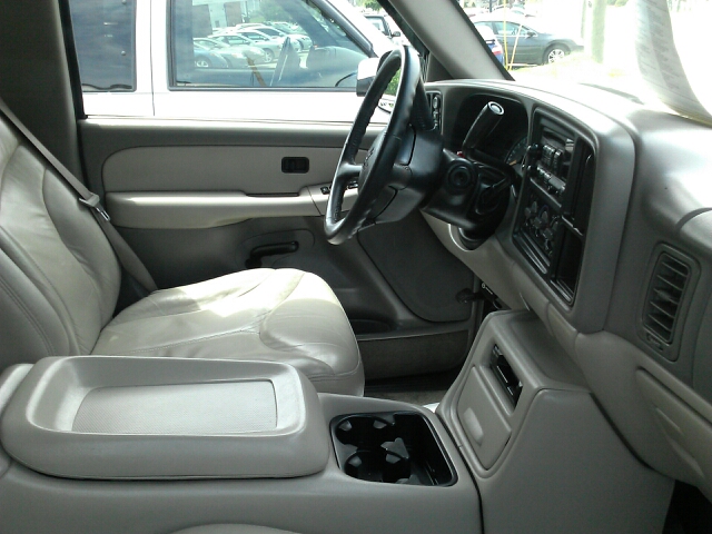 GMC Yukon 2001 photo 4