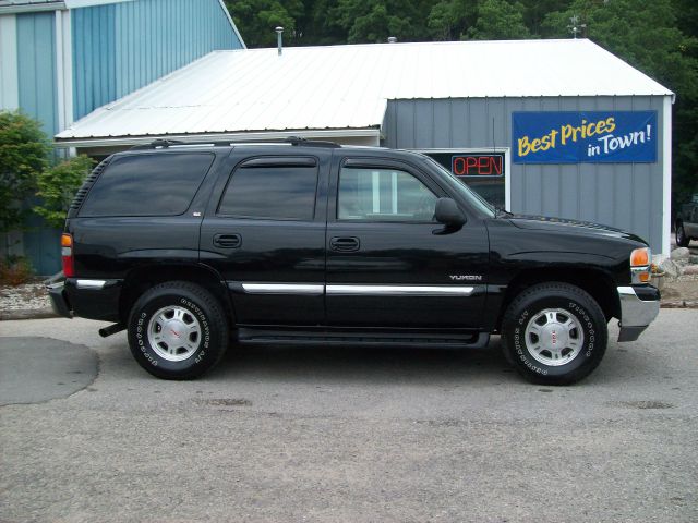 GMC Yukon 2001 photo 3