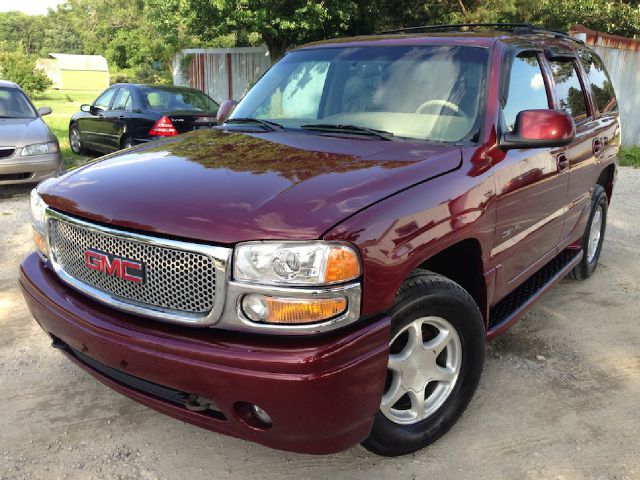 GMC Yukon 2001 photo 4