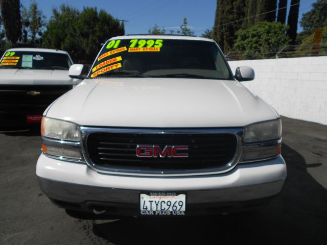 GMC Yukon 2001 photo 1