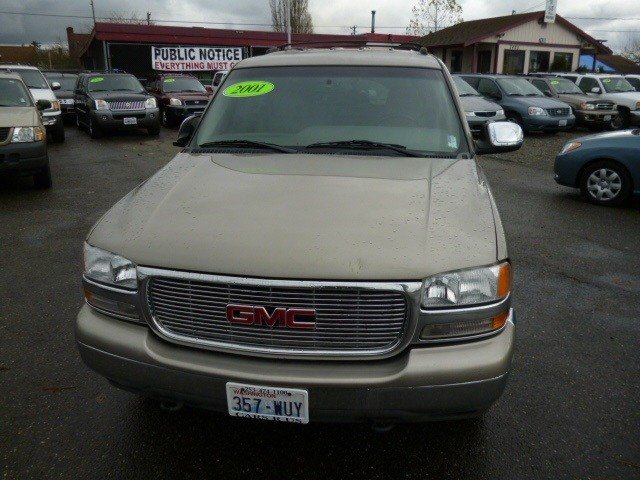 GMC Yukon 2001 photo 3