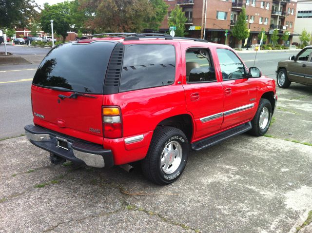 GMC Yukon 2001 photo 2