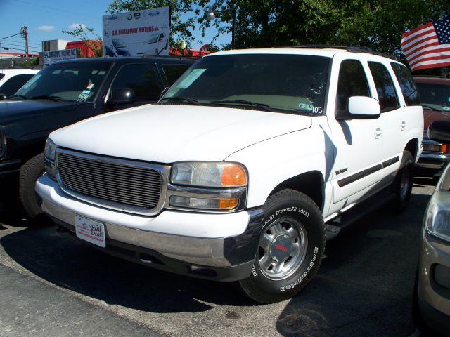 GMC Yukon 4x4 Crew Cab LE Sport Utility