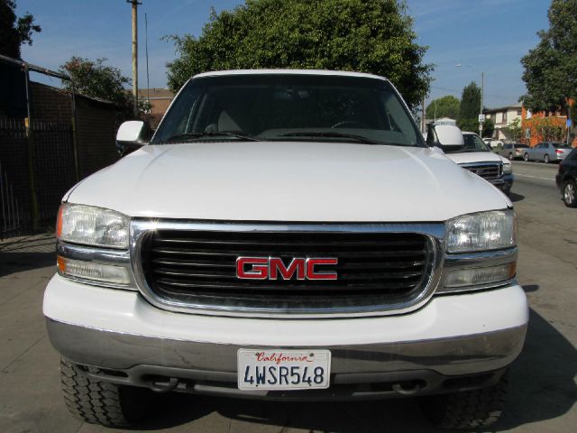 GMC Yukon 2002 photo 1