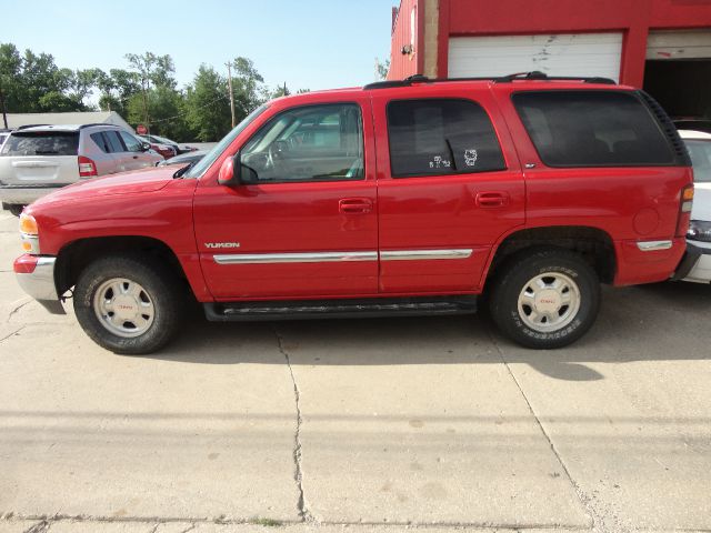 GMC Yukon 2002 photo 3