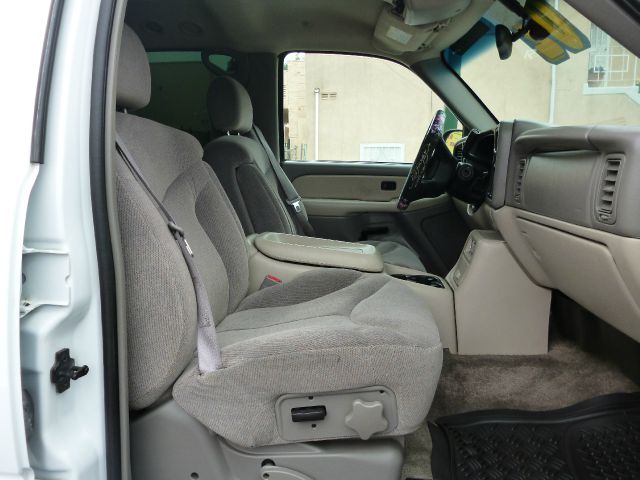 GMC Yukon 2002 photo 1