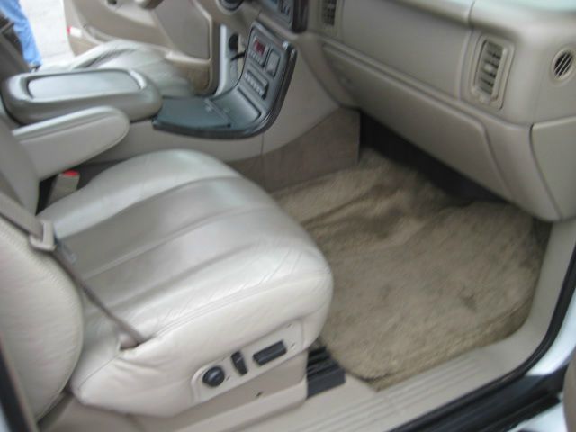 GMC Yukon 2002 photo 12