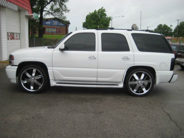 GMC Yukon 2002 photo 23