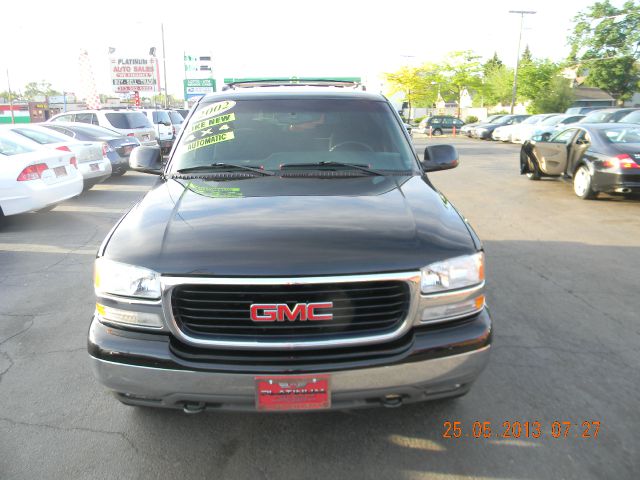 GMC Yukon 2002 photo 11