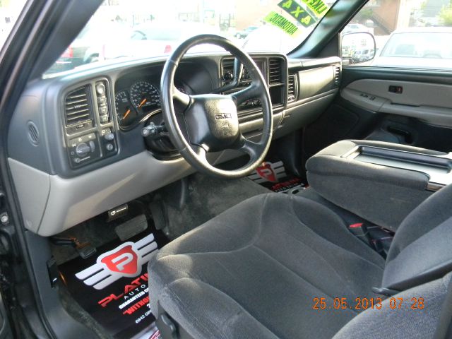 GMC Yukon 2002 photo 6