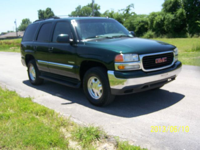 GMC Yukon 2002 photo 3