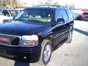 GMC Yukon 2002 photo 3