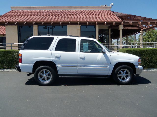 GMC Yukon SLT SUV