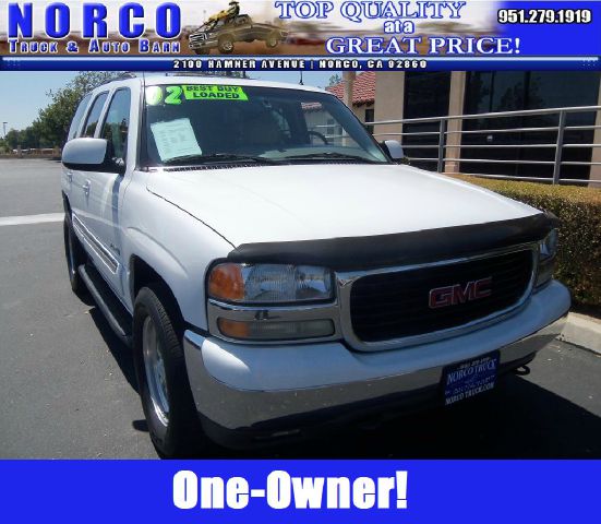 GMC Yukon 2002 photo 3