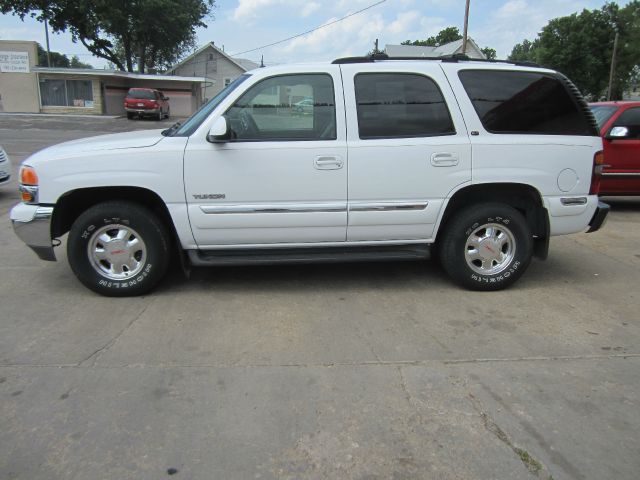 GMC Yukon Ram 3500 Diesel 2-WD SUV