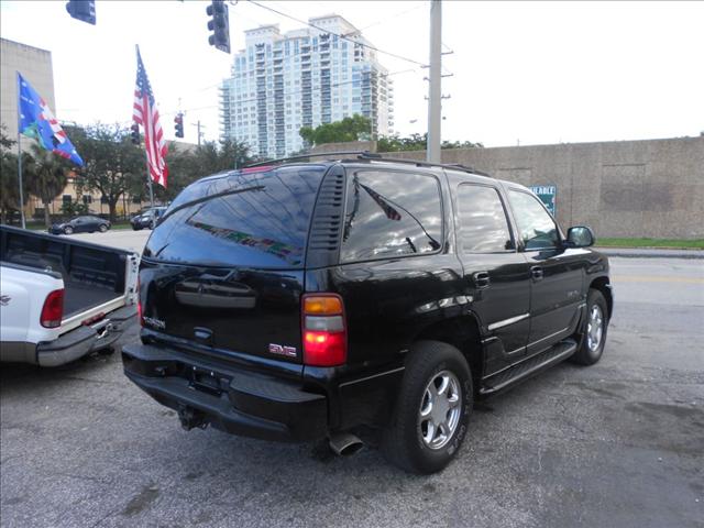 GMC Yukon 2002 photo 3